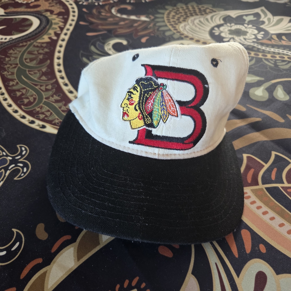 Blackhawks Black and White Cap with Red Embroidery